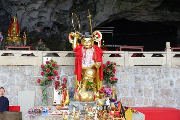 《三太子哪吒》哪吒祖廟．金光洞．翠屏山．青城山6日